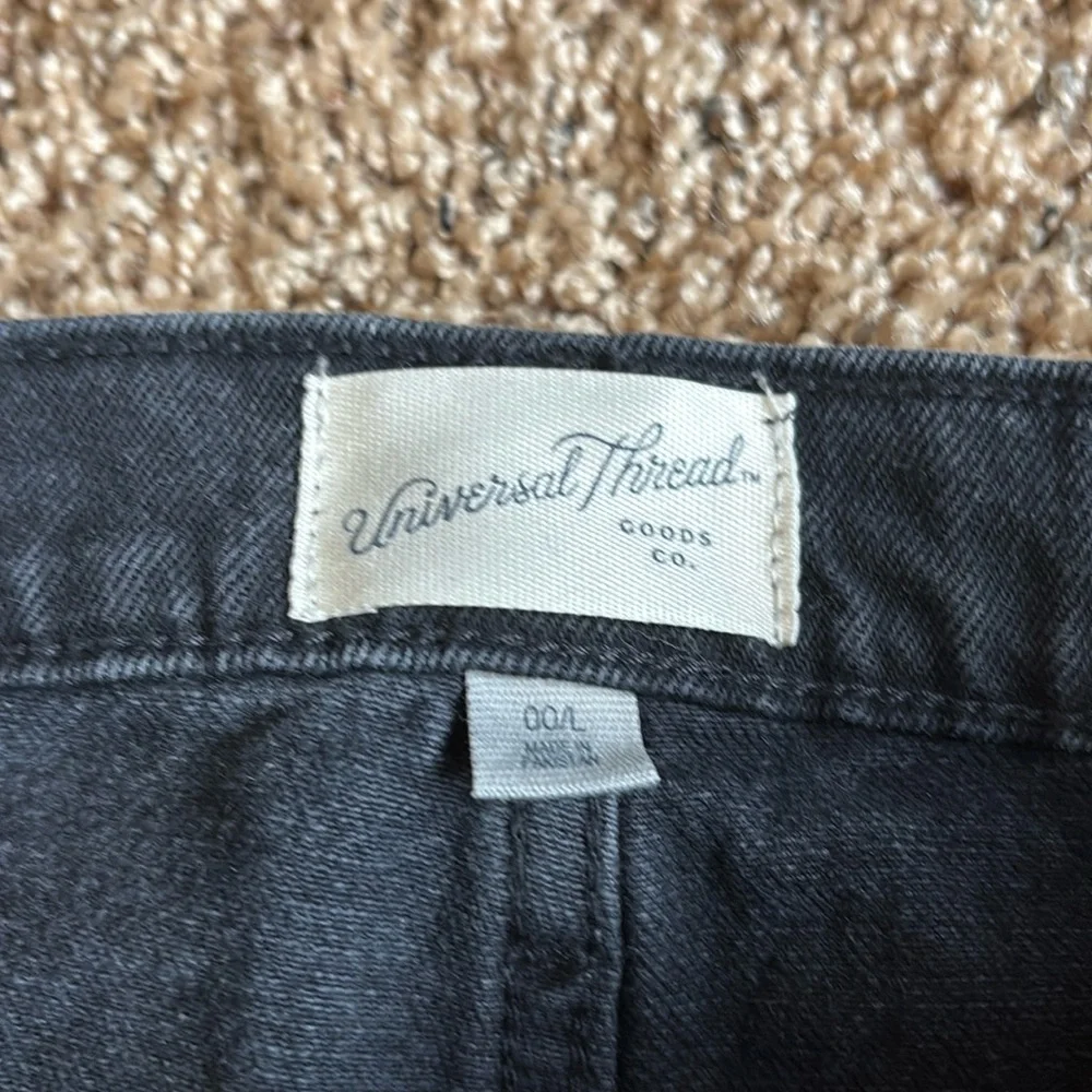 Universal Thread High Rise Black Flare Cotton Jeans Size 00 Long